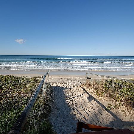 Shaz Maisons Holiday Apartments Gold Coast Exterior photo