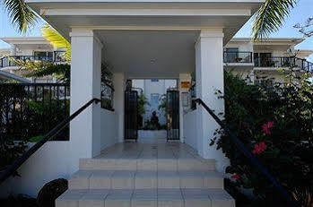 Shaz Maisons Holiday Apartments Gold Coast Exterior photo